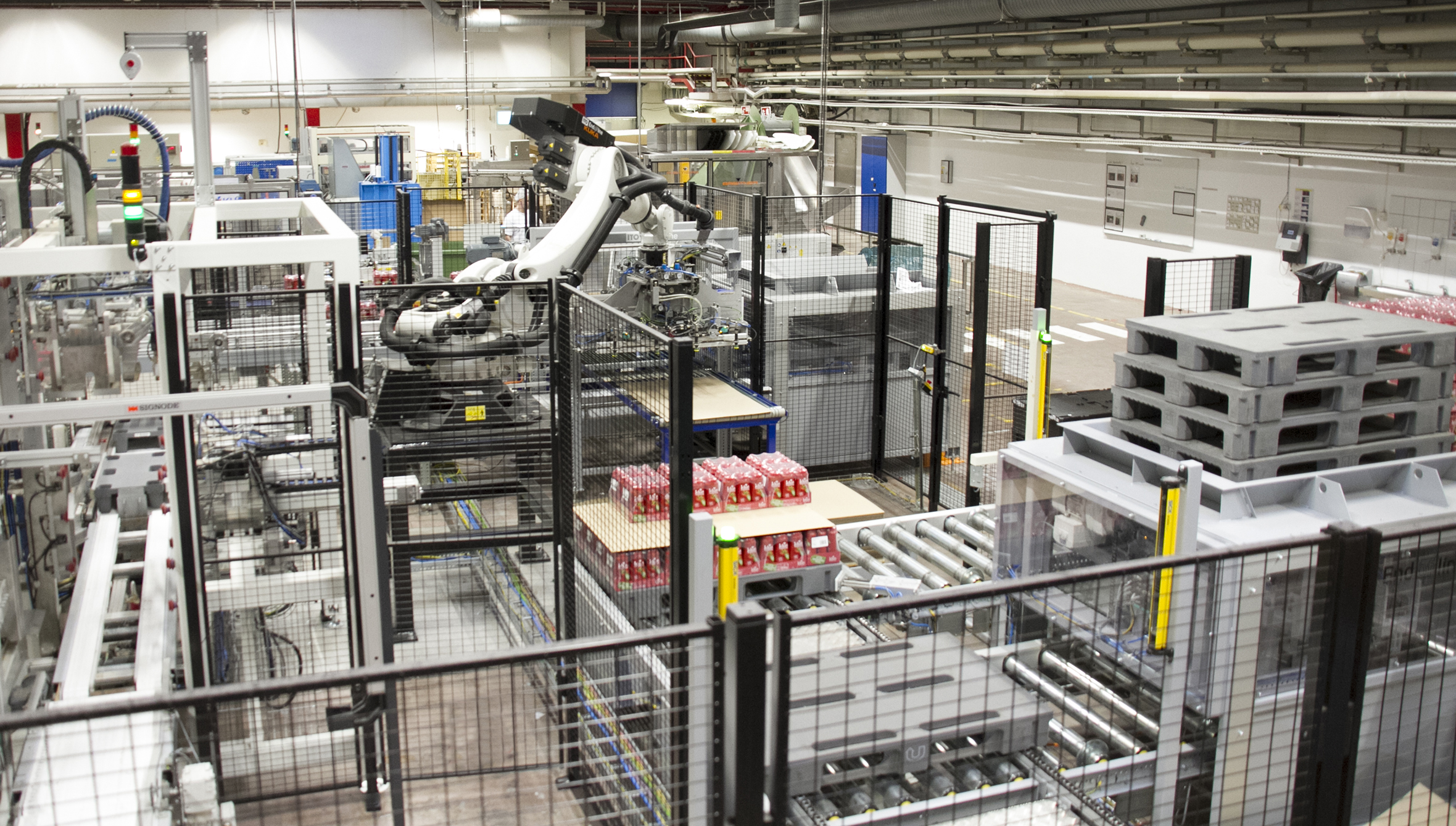 Robotpalletering hos Orkla Foods. bilde
