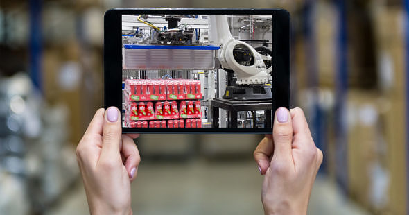 palletering med robot. bilde